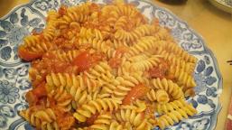 20090818-birthday pasta tomato.JPG